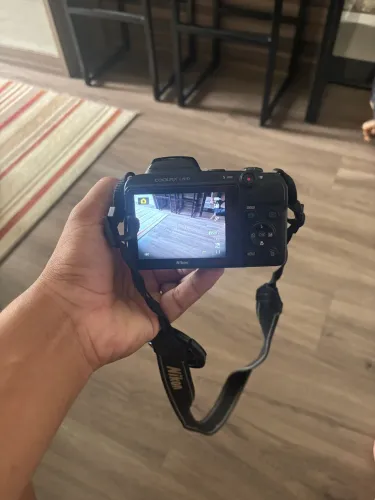 Nikon Coolpix L810
