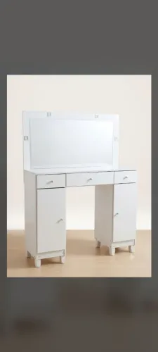 Vendo penteadeira infantil.