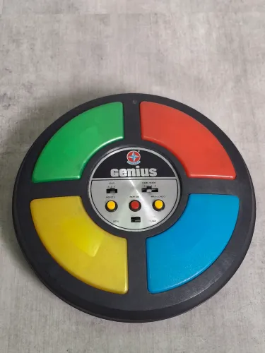 Jogo Genius Estrela anos 80