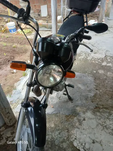Moto ronda