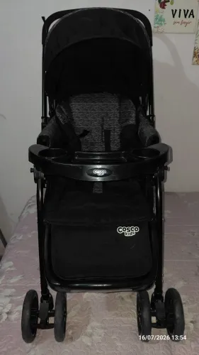 Carrinho de Bebê Cosco Kids Reverse (Excelente Estado) - Comprado em 2024