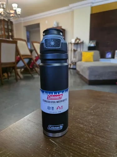 GARRAFA TÉRMICA Autoseal - 709 ml - Preto - COLEMAN