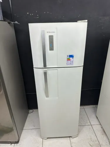 Geladeira Electrolux Frost free / entrega grátis