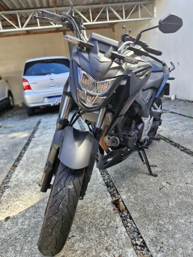 Cb 300F