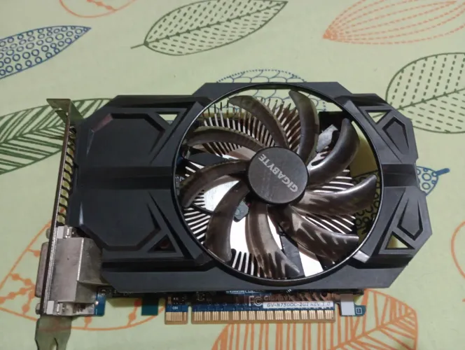 GTX 750 ti 2GB