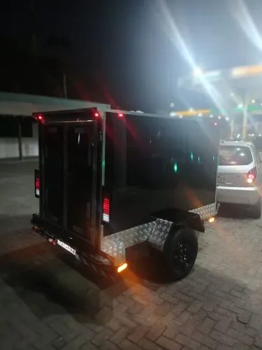 Carretinha baú