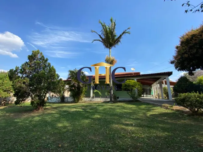 Vendo Casa no Condomínio Terras de São Francisco - Salto de Pirapora/SP.