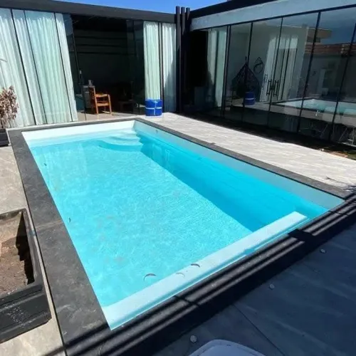 Piscina de fibra oferta imperdível - Vânia 