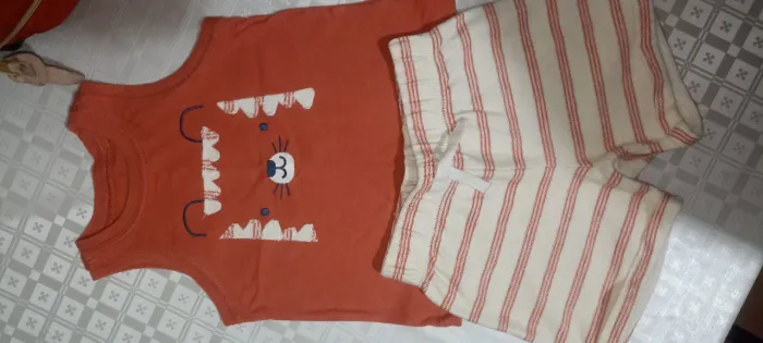 Carters Conjunto Regata + Short 12m