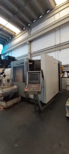 CENTRO DE USINAGEM DECKEL MAHO DMC 103V