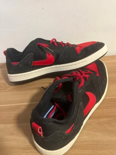 Tênis Nike SB Force 58 Preto/Branco/Vermelho Universitário