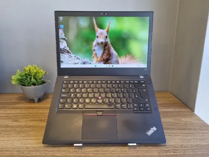 Notebook Lenovo Thinkpad T480 - Core i7 | 8ª geração | 240GB SSD | 8GB DDR4 | 14"