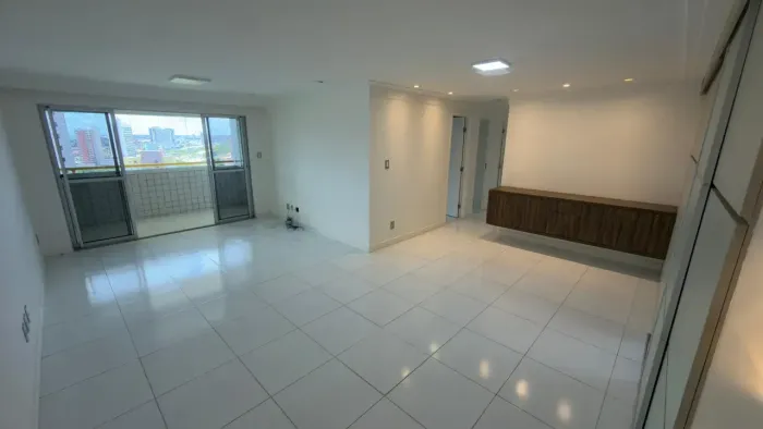 Ed. Munique | 116m² | 3 Suítes | Andar Alto | 2 Vagas | Renascença