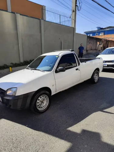 Ford Courier 1.6 L/ 1.6 Flex 2012
