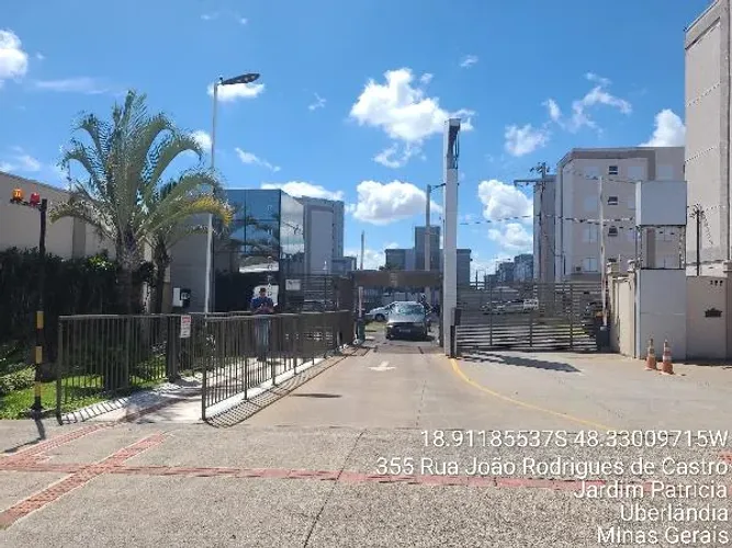 Oportunidade Única em UBERLANDIA - MG | Tipo: Apartamento | Negociação: Venda Online | Sit