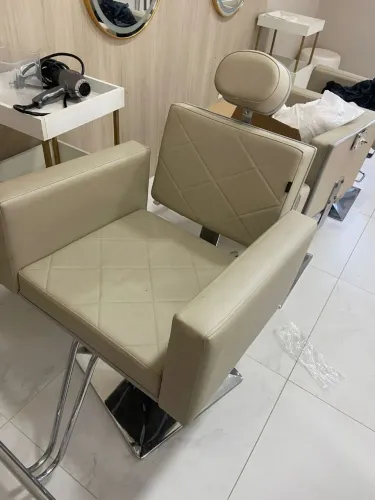 Salão de Beleza Completo, cadeira reclinável, lavatório porcelana, funcionando