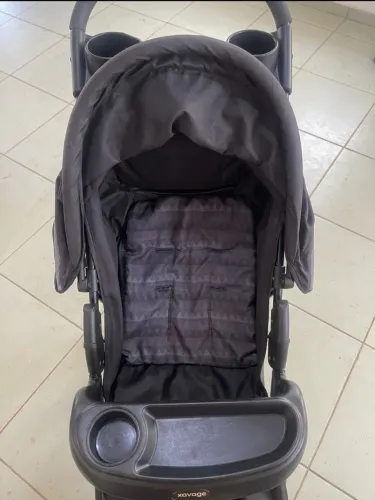 Carrinho de bebê menino