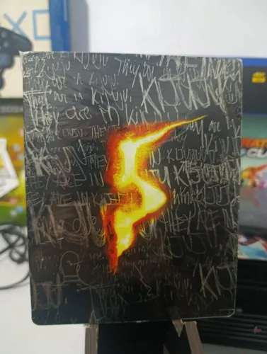 Resident evil 5 steelbook - PS3