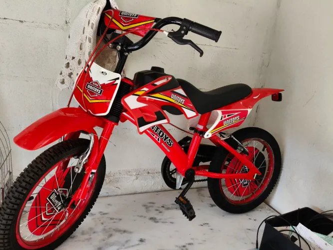 Bicicleta semi nova