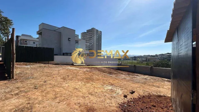 Terreno à Venda no Condomínio Mônaco - Urbanova SJC