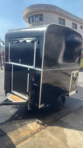 Trailer hambúrguer artesanal costela