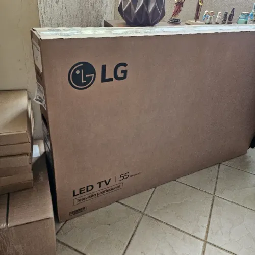  Smart TV 55 Pol LG Profissional LED 4K UHD - AU801C0SA