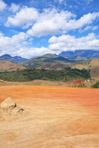 Terreno à venda, Pedro do Rio, Petrópolis, RJ