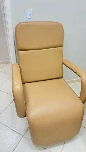 Cadeira de Coletar Sangue