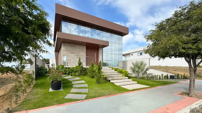 Casa Duplex com 715m² no Riviera Park