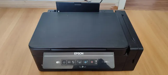 Impressora Epson L395 (Não liga)