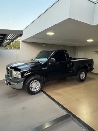 Ford F-250 XLT 3.9 4X2 Diesel TB 2009