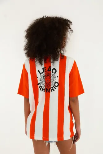 Blusa T shirt Leão farm