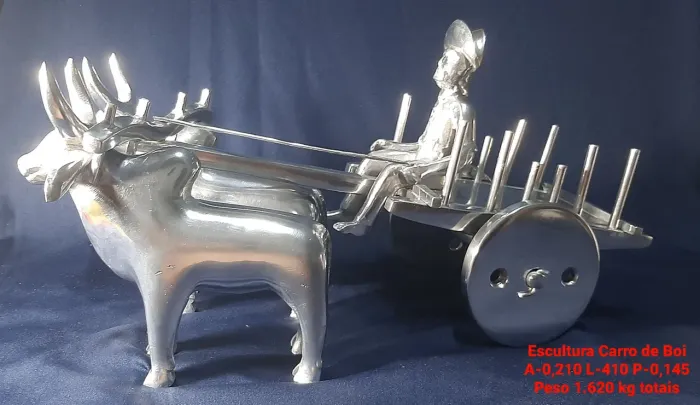 Escultura Carro de boi em aluminio peça única e exclusiva