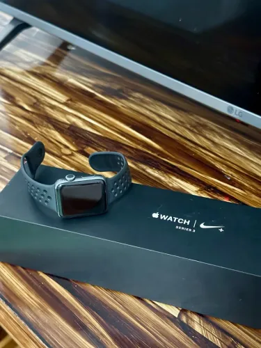 Apple Watch Nike Series 3 Original
