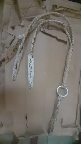 Chicote três pontas em couro