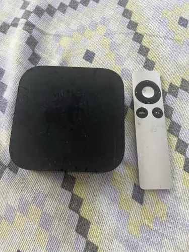 Apple Tv A1378 2a Geração 2010 Padrão Hd 8gb Preto