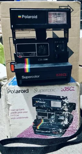 Maquina fotográfica polaroid