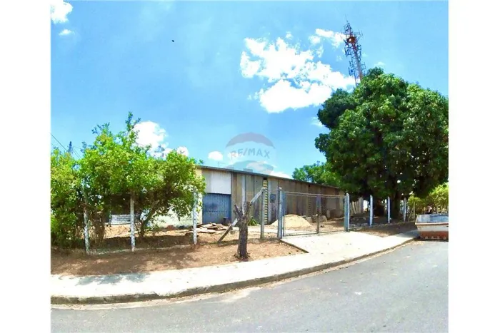 Barracão - Jardim São Clemente - Monte MOR