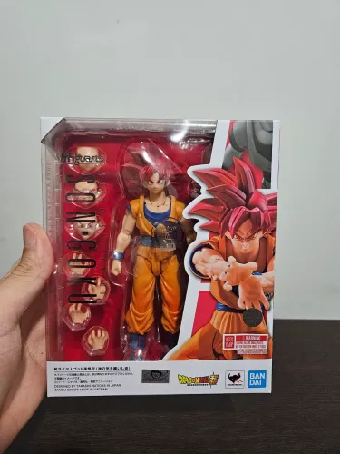 Goku god sh figuarts