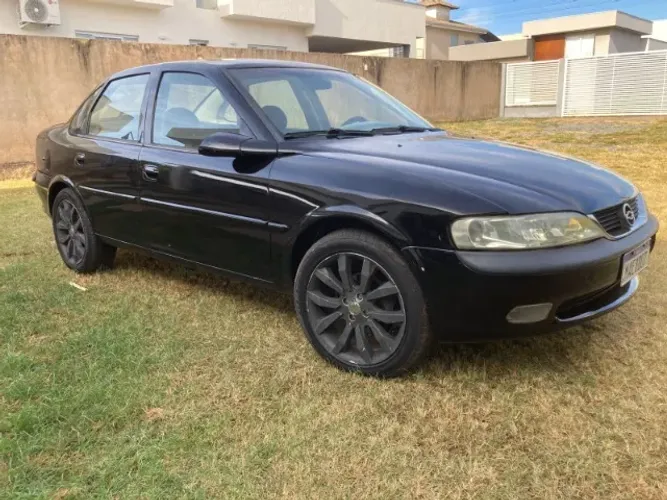 Chevrolet Vectra GL 2.2 / 2.0 MPFI 1998