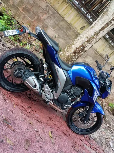 Moto só pegar e andar ZAP, * só ZAP,não aceito ligação