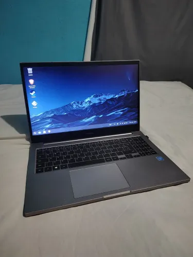 Notebook Samsung E20