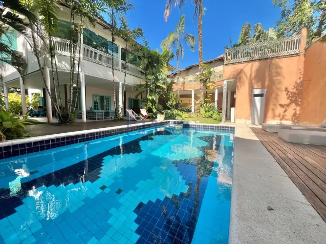 CASA RESIDENCIAL em São Sebastião - São Paulo, Baleia