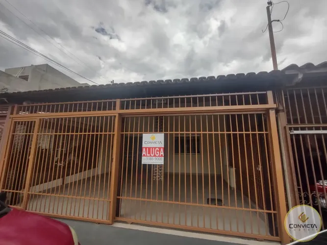 Casa para Locação em Brasília, Núcleo Bandeirante, 4 dormitórios, 1 suíte, 2 banheiros, 4