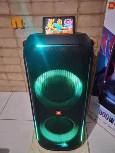 Caixa JBL partybox 710