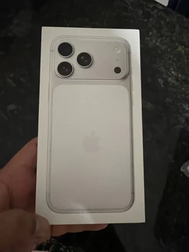 Vendo iPhone 17 Pro Max 256 Lacrado