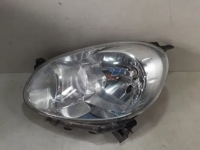 Farol Esquerdo Nissan March 2011 2012 2013 2014 25032506 Esquerdo