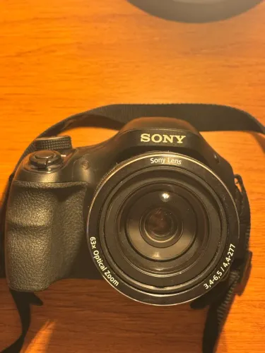 Câmera Sony Cyber-shot