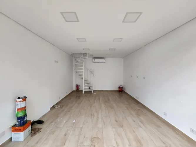 Ponto Comercial na Praia das Pitangueiras 48 m²