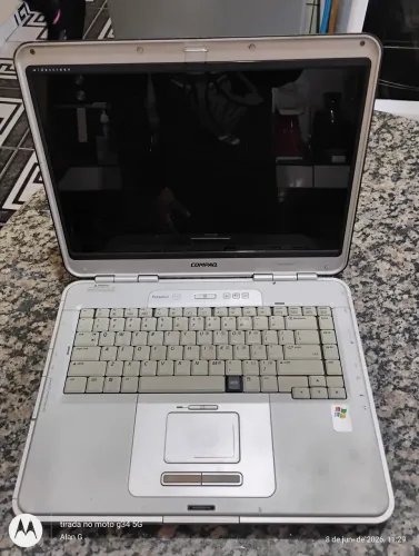 Notebook Compaq presario ( sem fonte ) inteiro !!